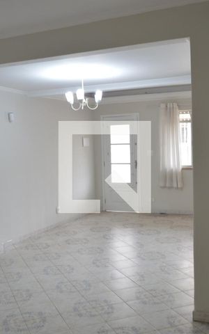 Casa à venda com 120m², 3 quartos e sem vagaSala