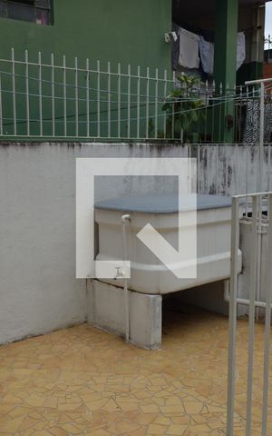 Casa à venda com 120m², 3 quartos e sem vagaÁrea externa