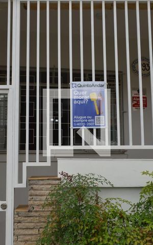 Casa à venda com 120m², 3 quartos e sem vagaFachada