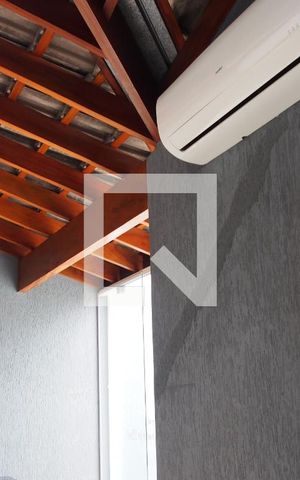 Casa à venda com 286m², 4 quartos e 4 vagasChurrasqueira