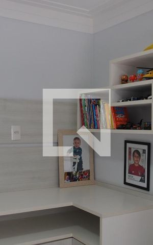 Casa à venda com 286m², 4 quartos e 4 vagasQuarto 2