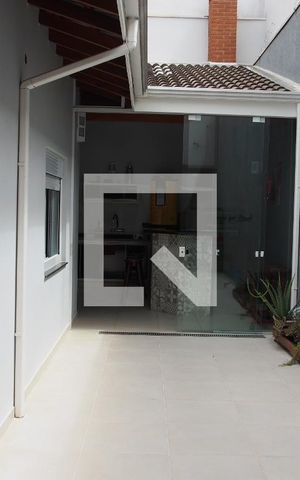 Casa à venda com 286m², 4 quartos e 4 vagasQuintal
