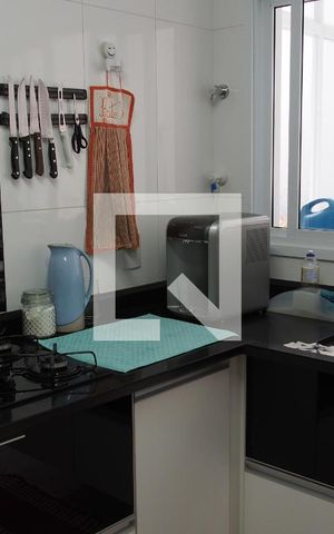 Casa à venda com 286m², 4 quartos e 4 vagasCozinha