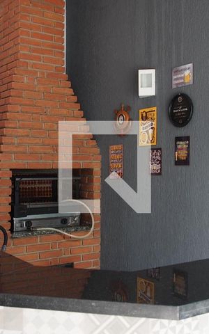 Casa à venda com 286m², 4 quartos e 4 vagasChurrasqueira
