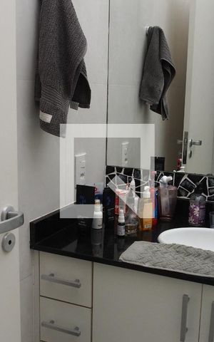 Casa à venda com 286m², 4 quartos e 4 vagasBanheiro da Suíte