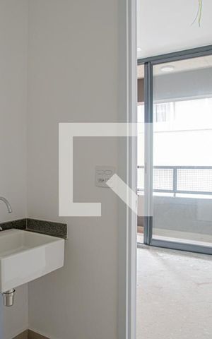 Studio para alugar com 25m², 1 quarto e sem vaga Studio para alugar com 25m², 1 quarto e sem vagaBanheiro