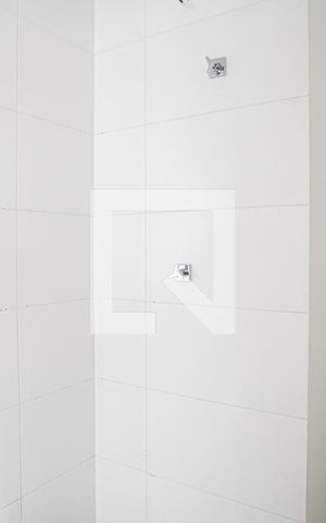Studio para alugar com 25m², 1 quarto e sem vaga Studio para alugar com 25m², 1 quarto e sem vagaBanheiro