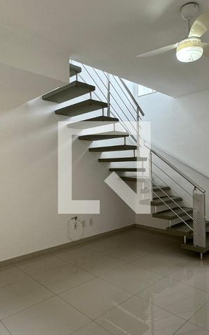 Casa de condomínio à venda com 110m², 2 quartos e 2 vagasSala