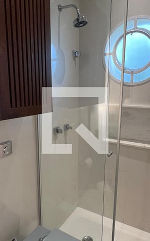 Apartamento para alugar com 98m², 2 quartos e 1 vaga Apartamento para alugar com 98m², 2 quartos e 1 vagaBanheiro da Suíte