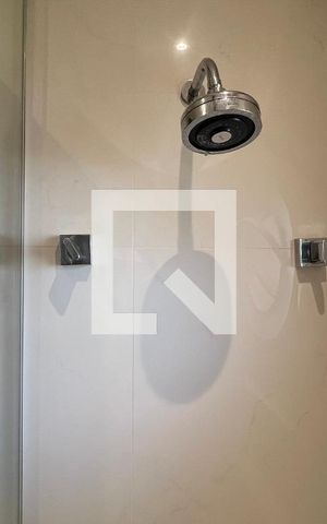Apartamento para alugar com 98m², 2 quartos e 1 vaga Apartamento para alugar com 98m², 2 quartos e 1 vagaBanheiro da Suíte