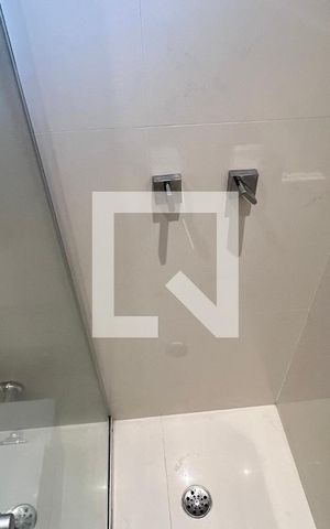 Apartamento para alugar com 98m², 2 quartos e 1 vaga Apartamento para alugar com 98m², 2 quartos e 1 vagaBanheiro da Suíte