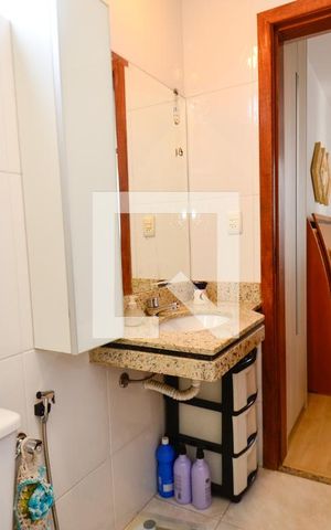 Apartamento para alugar com 100m², 3 quartos e 2 vagas Apartamento para alugar com 100m², 3 quartos e 2 vagasBanheiro
