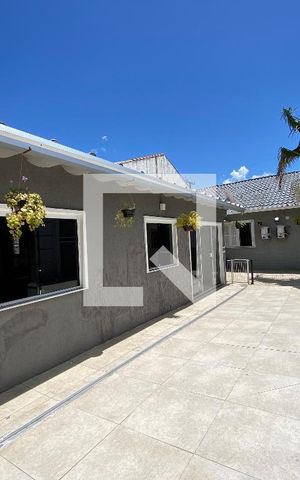Casa à venda com 400m², 3 quartos e 2 vagas Casa à venda com 400m², 3 quartos e 2 vagasÁrea comum