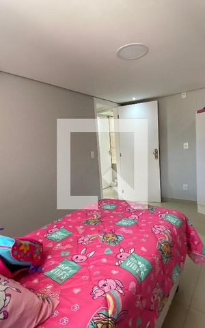 Casa à venda com 400m², 3 quartos e 2 vagas Casa à venda com 400m², 3 quartos e 2 vagasQuarto