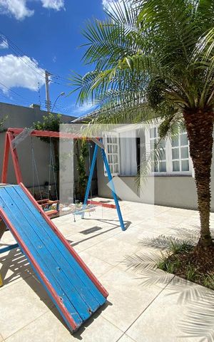 Casa à venda com 400m², 3 quartos e 2 vagas Casa à venda com 400m², 3 quartos e 2 vagasÁrea comum