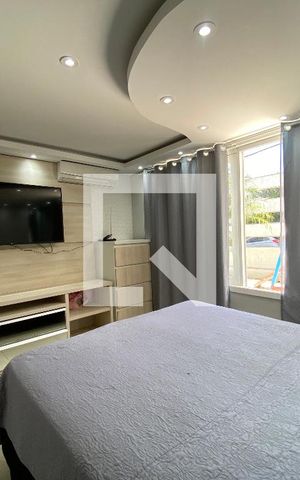 Casa à venda com 400m², 3 quartos e 2 vagas Casa à venda com 400m², 3 quartos e 2 vagasQuarto