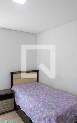 Casa à venda com 269m², 5 quartos e 2 vagasQuarto 3