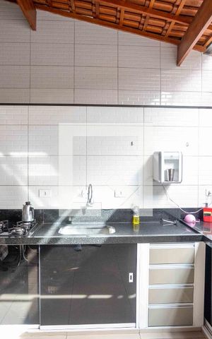 Casa à venda com 269m², 5 quartos e 2 vagasCozinha