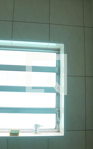 Casa à venda com 110m², 2 quartos e 1 vagaBanheiro