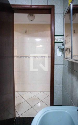 Casa à venda com 250m², 7 quartos e 2 vagasBanheiro