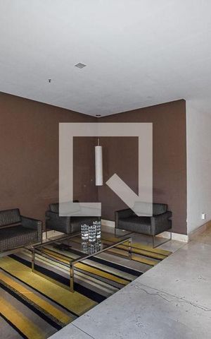 Apartamento à venda com 180m², 3 quartos e 2 vagas Apartamento à venda com 180m², 3 quartos e 2 vagasHall de Entrada