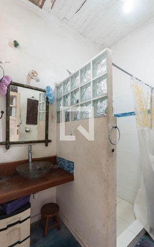 Casa à venda com 119m², 4 quartos e 1 vagaBanheiro