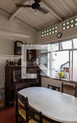 Casa à venda com 119m², 4 quartos e 1 vagaCopa