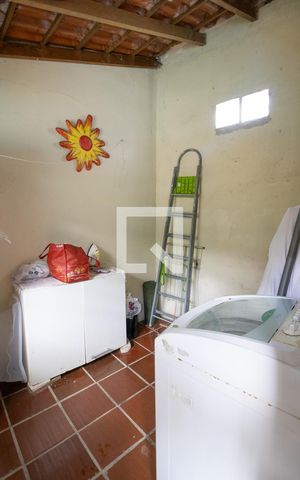 Casa à venda com 310m², 3 quartos e 4 vagasÁrea de Serviço