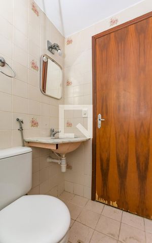 Apartamento para alugar com 73m², 3 quartos e 1 vaga Apartamento para alugar com 73m², 3 quartos e 1 vagaBanheiro