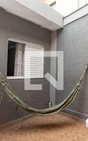Casa à venda com 250m², 3 quartos e 3 vagas Casa à venda com 250m², 3 quartos e 3 vagasÁrea externa