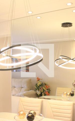 Apartamento para alugar com 75m², 2 quartos e 2 vagasSala