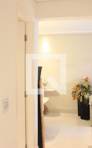 Apartamento para alugar com 75m², 2 quartos e 2 vagasCorredor para os quartos