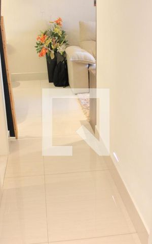 Apartamento para alugar com 75m², 2 quartos e 2 vagasCorredor para os quartos