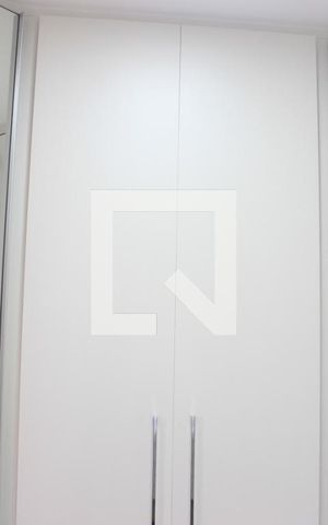 Apartamento para alugar com 75m², 2 quartos e 2 vagasCloset da Suíte