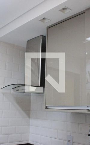 Apartamento para alugar com 75m², 2 quartos e 2 vagasCozinha