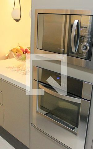 Apartamento para alugar com 75m², 2 quartos e 2 vagasCozinha