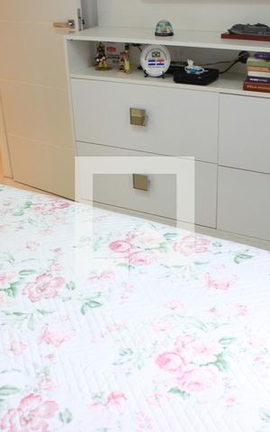 Apartamento para alugar com 75m², 2 quartos e 2 vagasSuíte
