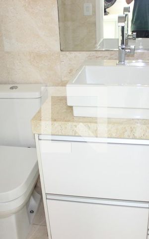Apartamento para alugar com 75m², 2 quartos e 2 vagasBanheiro da Suíte