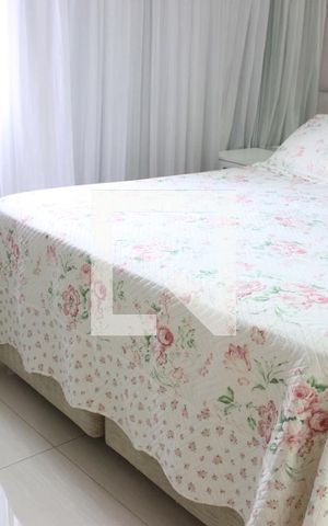 Apartamento para alugar com 75m², 2 quartos e 2 vagasSuíte