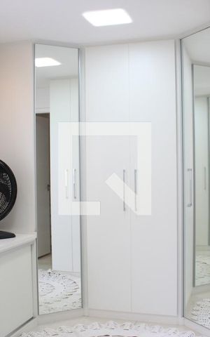 Apartamento para alugar com 75m², 2 quartos e 2 vagasCloset da Suíte