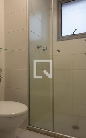 Apartamento à venda com 63m², 2 quartos e 1 vaga Apartamento à venda com 63m², 2 quartos e 1 vagaBanheiro da Suíte