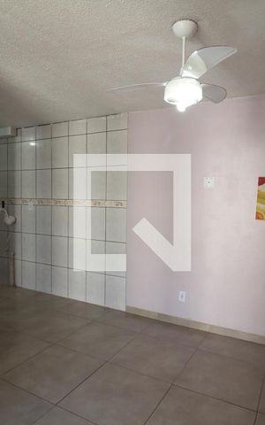 Apartamento à venda com 45m², 2 quartos e 1 vagaSala