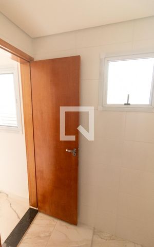 Apartamento para alugar com 33m², 2 quartos e sem vagaBanheiro