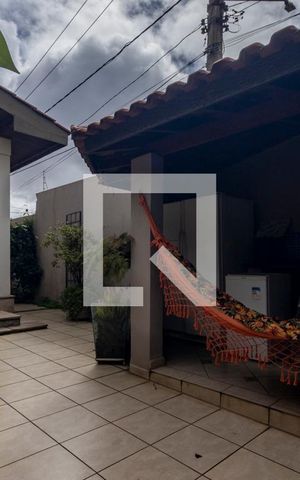 Casa à venda com 280m², 2 quartos e 5 vagas Casa à venda com 280m², 2 quartos e 5 vagasQuintal