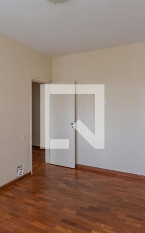 Apartamento para alugar com 120m², 3 quartos e 2 vagasQuarto 2