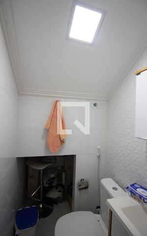 Casa à venda com 300m², 2 quartos e 1 vaga Casa à venda com 300m², 2 quartos e 1 vagaLavabo