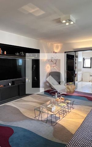 Apartamento à venda com 204m², 3 quartos e 1 vaga Apartamento à venda com 204m², 3 quartos e 1 vagaSala de TV