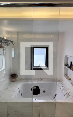 Apartamento à venda com 204m², 3 quartos e 1 vaga Apartamento à venda com 204m², 3 quartos e 1 vagaBanheiro da Suíte 3