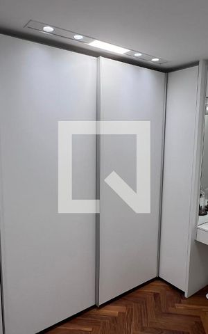 Apartamento à venda com 204m², 3 quartos e 1 vaga Apartamento à venda com 204m², 3 quartos e 1 vagaCloset da suite 3
