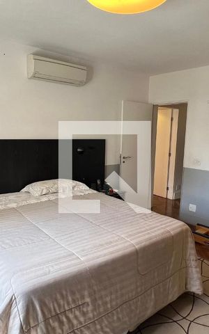 Apartamento à venda com 204m², 3 quartos e 1 vaga Apartamento à venda com 204m², 3 quartos e 1 vagaSuite 3